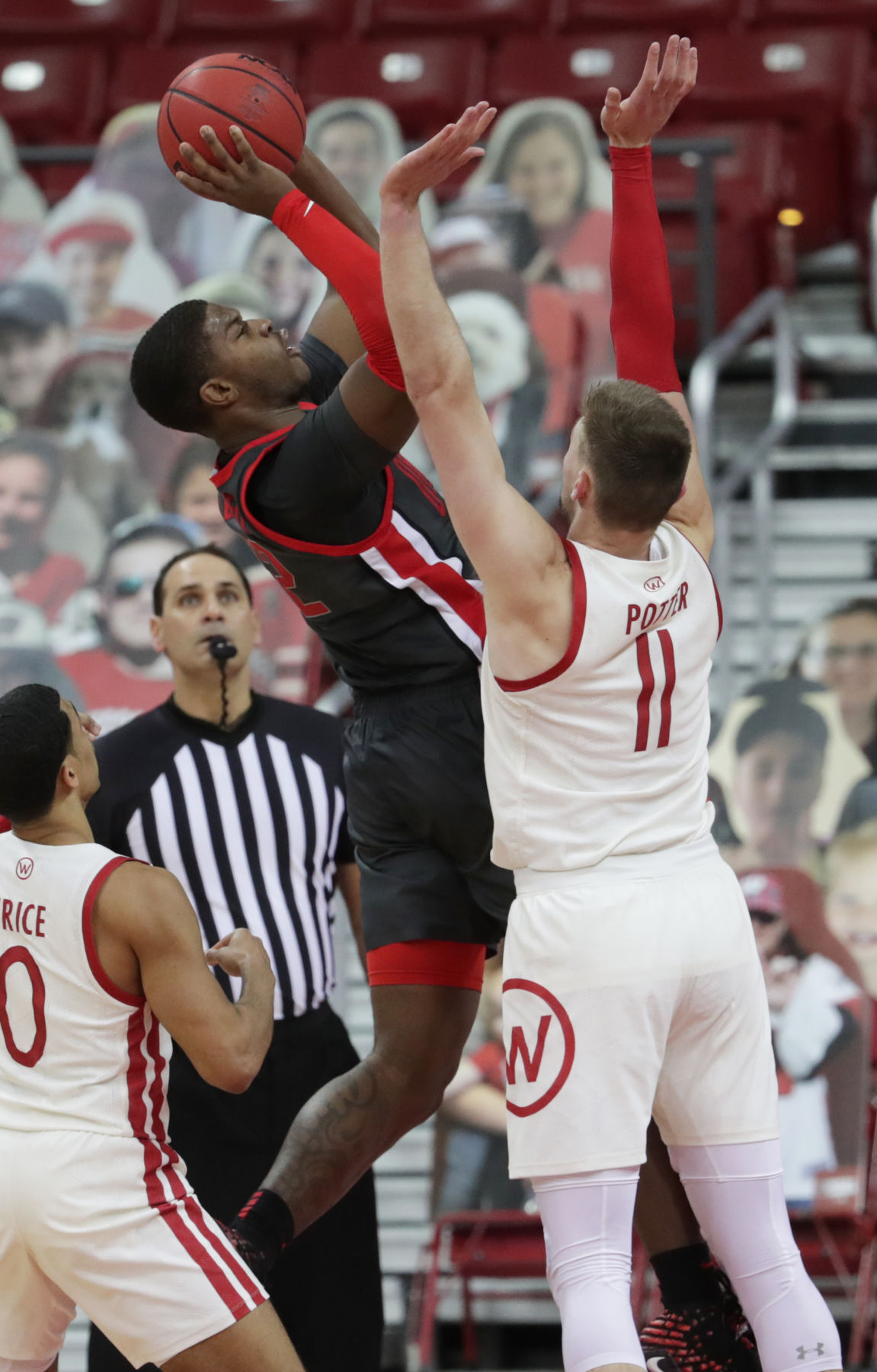 OSU 74, UW 62